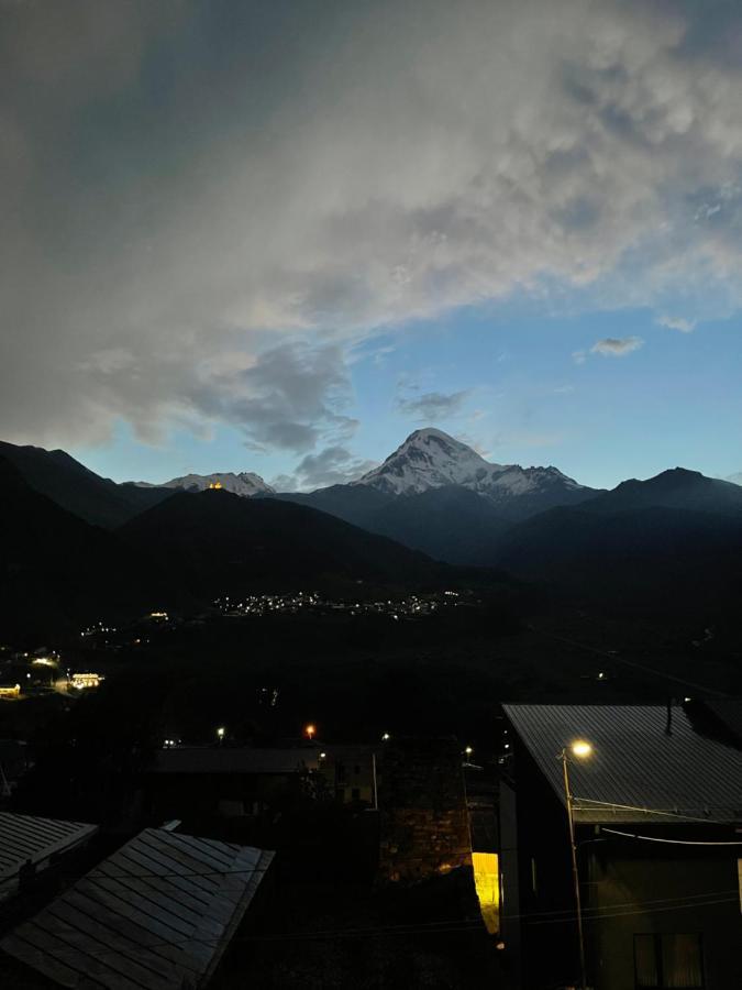 Graf Kazbegi Hotel Eksteriør billede
