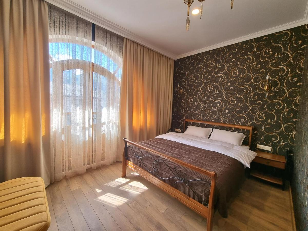 Graf Kazbegi Hotel Eksteriør billede