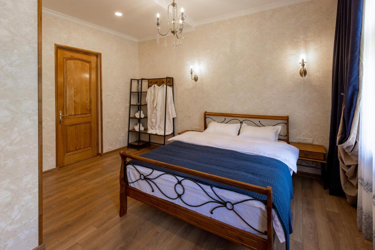 Graf Kazbegi Hotel Eksteriør billede
