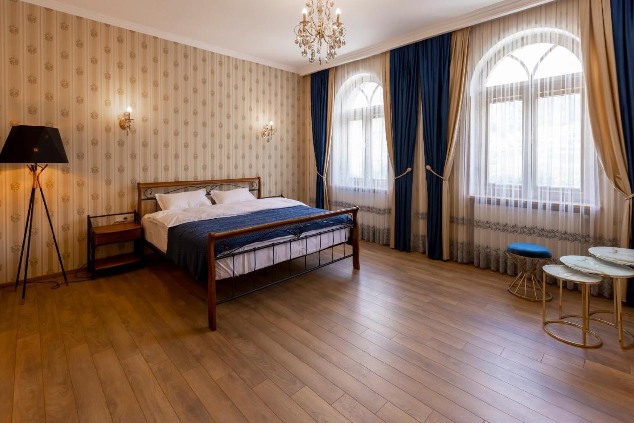 Graf Kazbegi Hotel Eksteriør billede