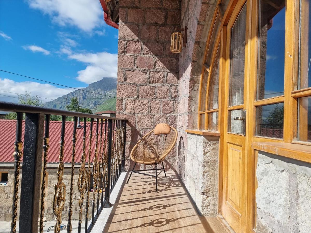 Graf Kazbegi Hotel Eksteriør billede