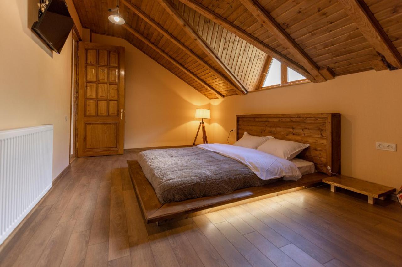 Graf Kazbegi Hotel Eksteriør billede