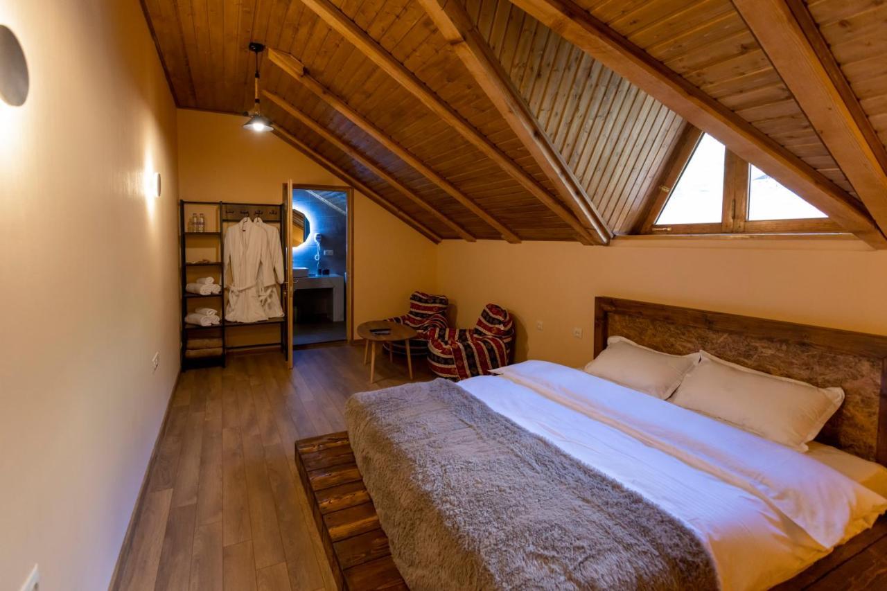 Graf Kazbegi Hotel Eksteriør billede