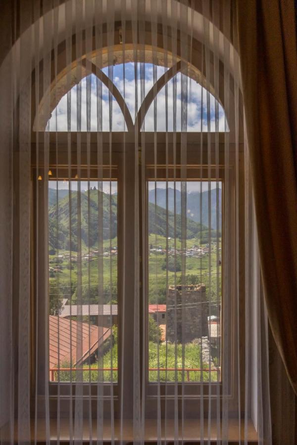 Graf Kazbegi Hotel Eksteriør billede