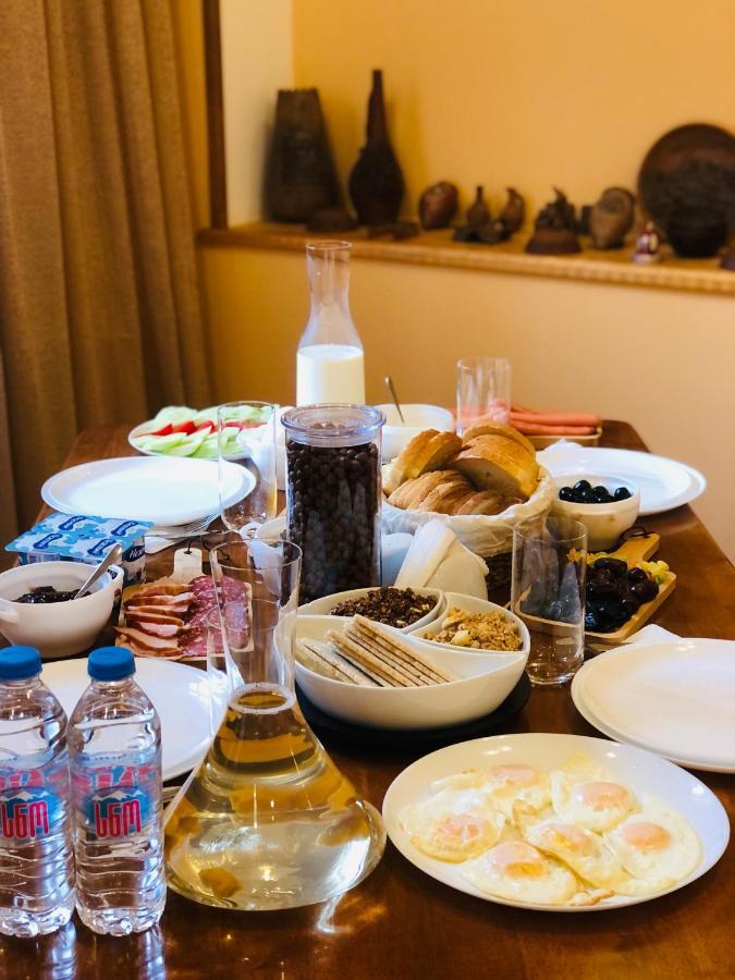 Graf Kazbegi Hotel Eksteriør billede