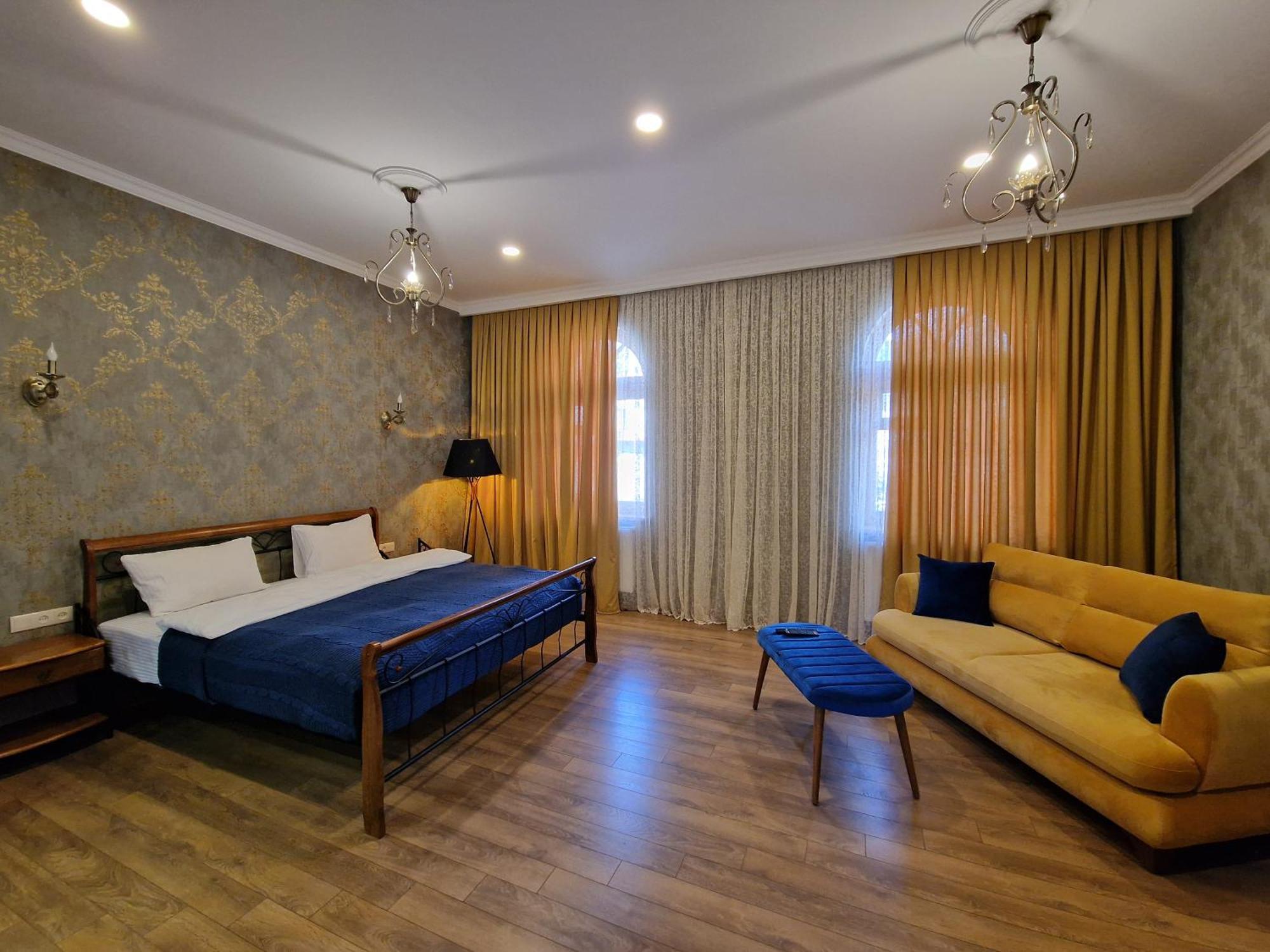 Graf Kazbegi Hotel Eksteriør billede