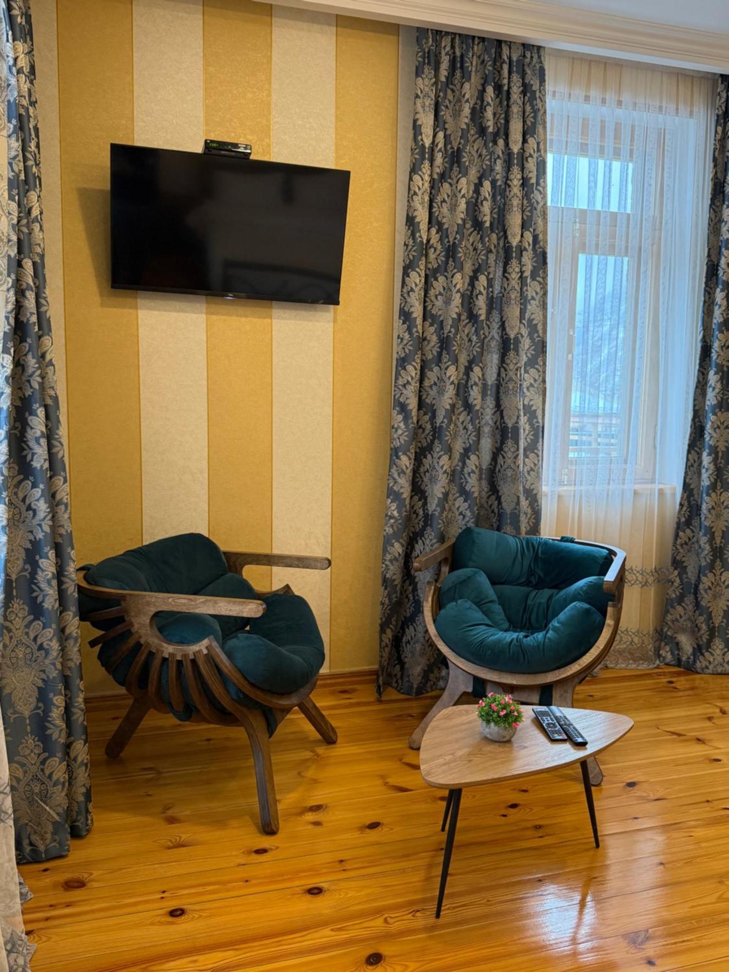 Graf Kazbegi Hotel Eksteriør billede